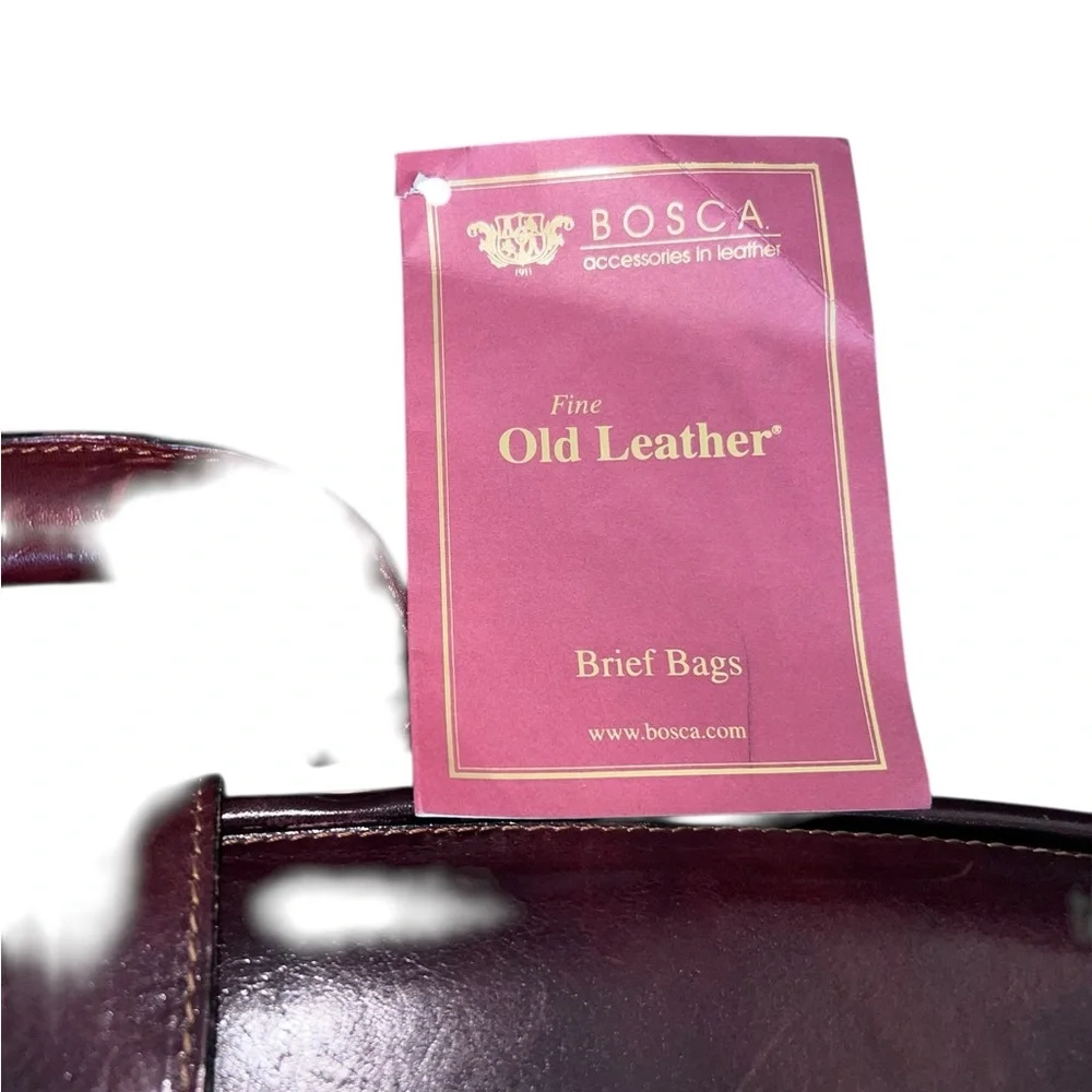 Bosca Men’s Italian Leather Briefcase w/ key, tag & dust bag